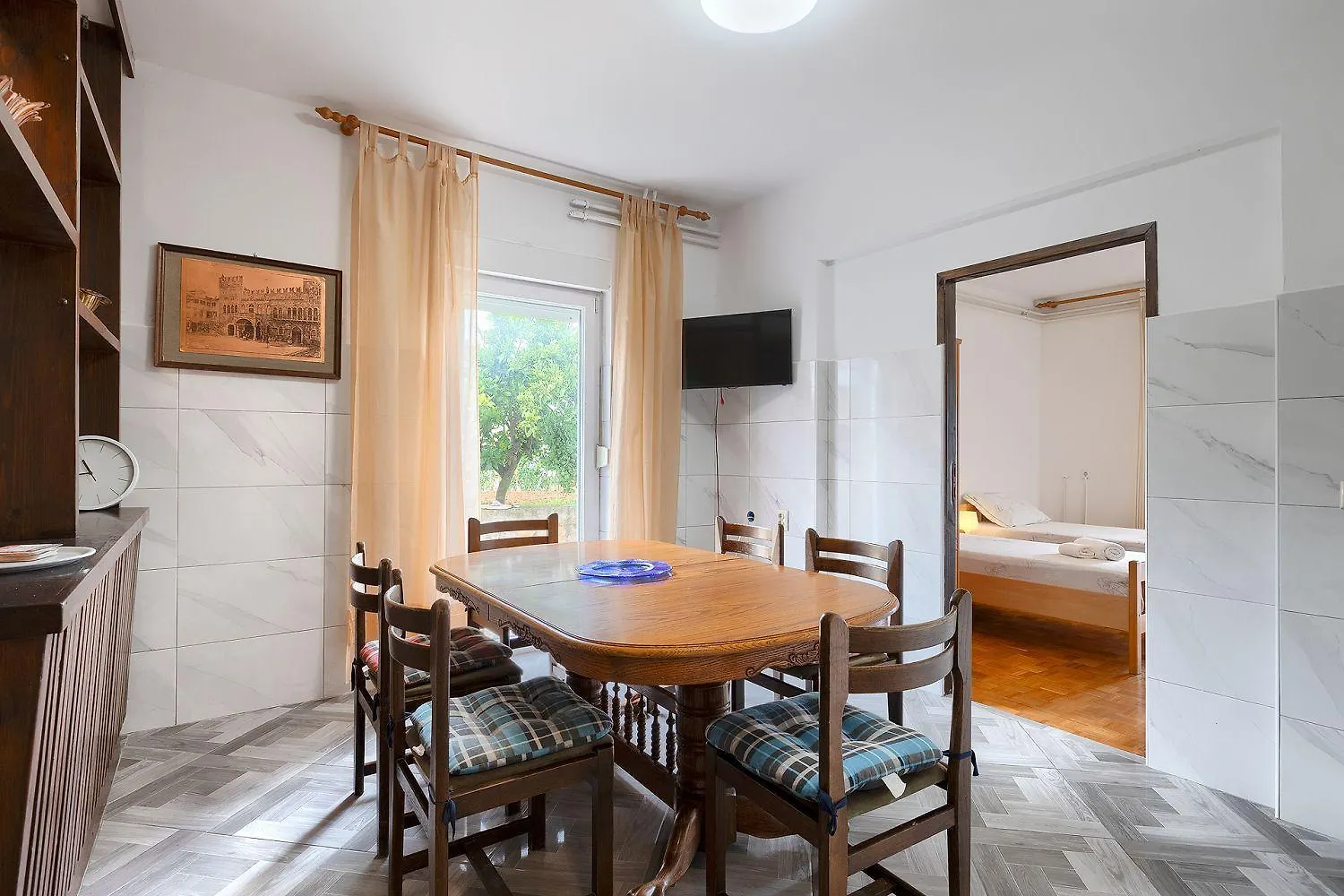 Appartement Mit Waschmaschine, Privater Parkplatz Und Grosse Terrasse Samt Grillplatz Banjole Croatia